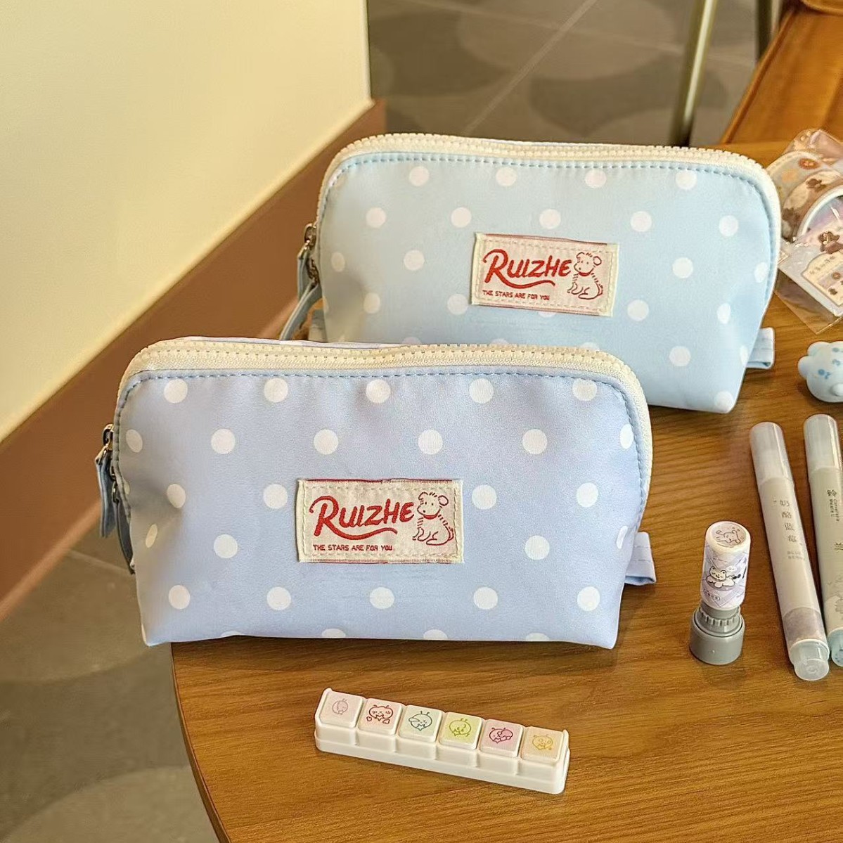 Astuccio multifunzionale, bors - Pencil Case Large recensione e prezzo