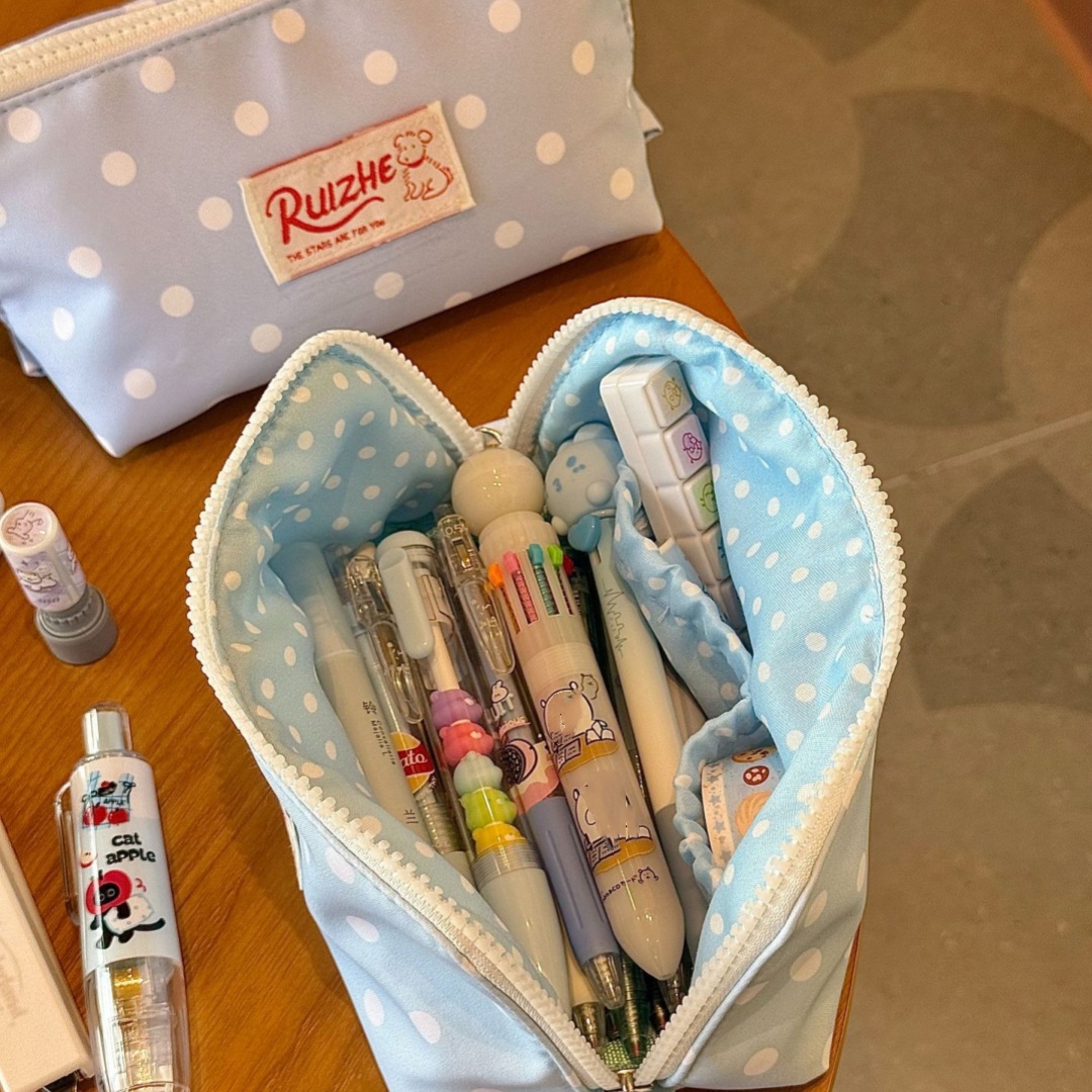 Astuccio multifunzionale, bors - Pencil Case Large recensione e prezzo